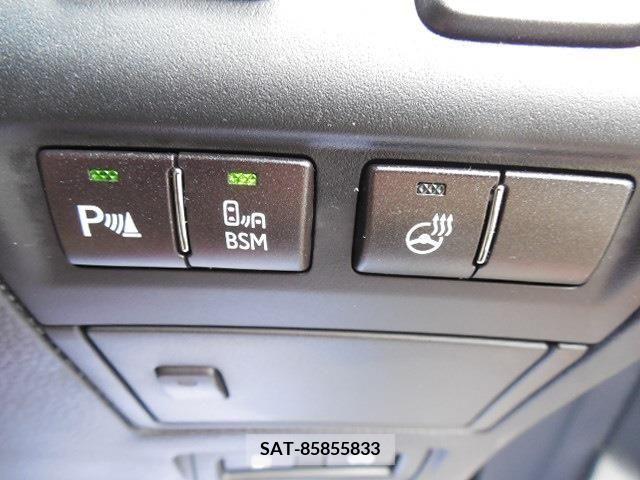 Lexus LS 2015-03 388434-29