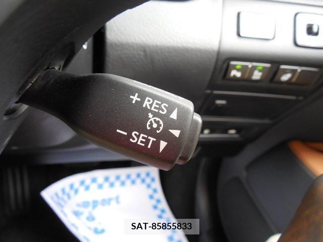 Lexus LS 2015-03 388434-28