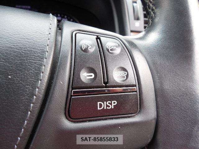 Lexus LS 2015-03 388434-27