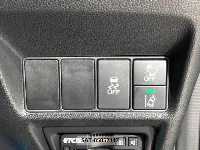 Honda e 2020-02 211366-4