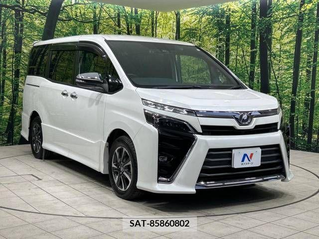 Toyota VOXY 2018-10 370446-17