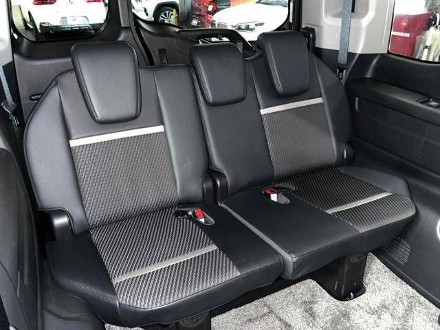 Honda e 2017-03 196584-10