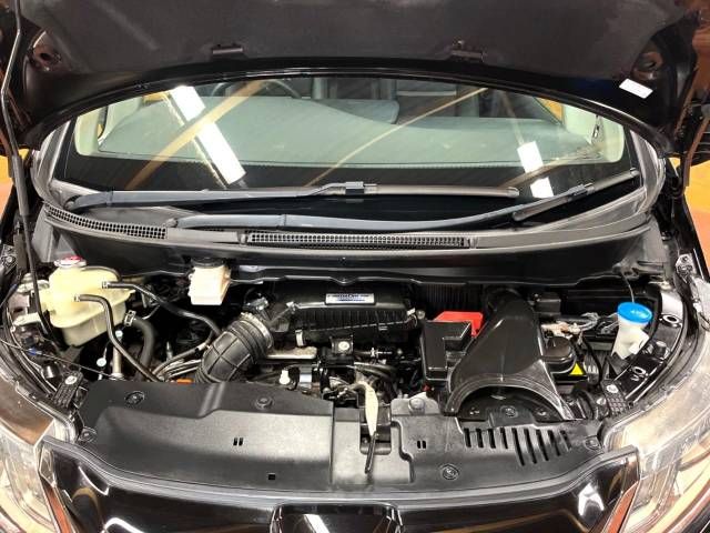 Honda e 2017-03 196584-19
