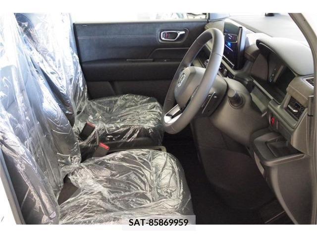 Honda e 2023-10 206856-13