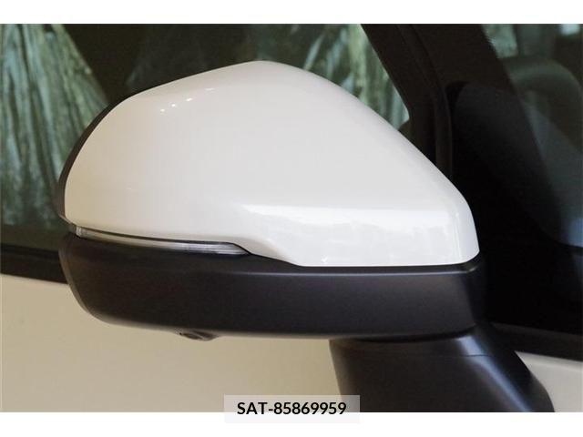 Honda e 2023-10 206856-26
