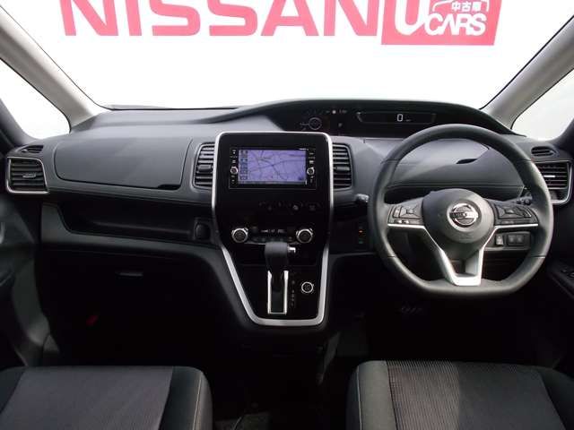 Nissan SERENA 2019-01 22029-2