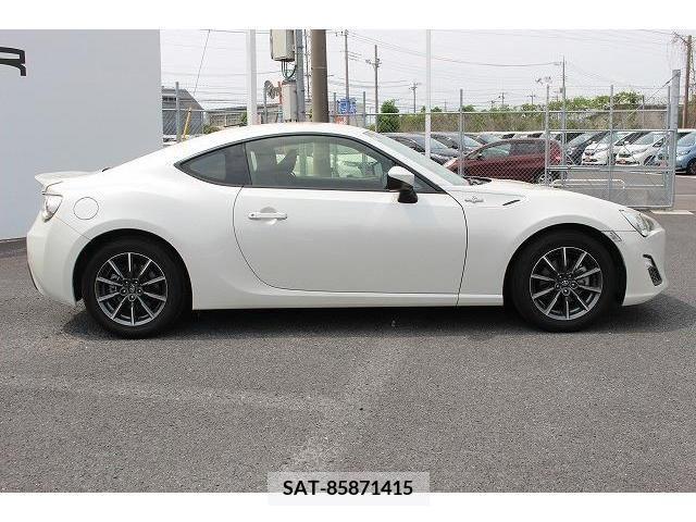 Toyota 86 2012-11 258576-7