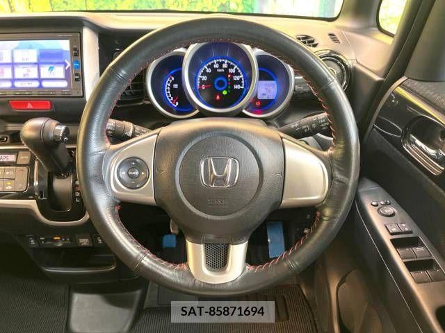 Honda N BOX CUSTOM 2017-01 337351-11