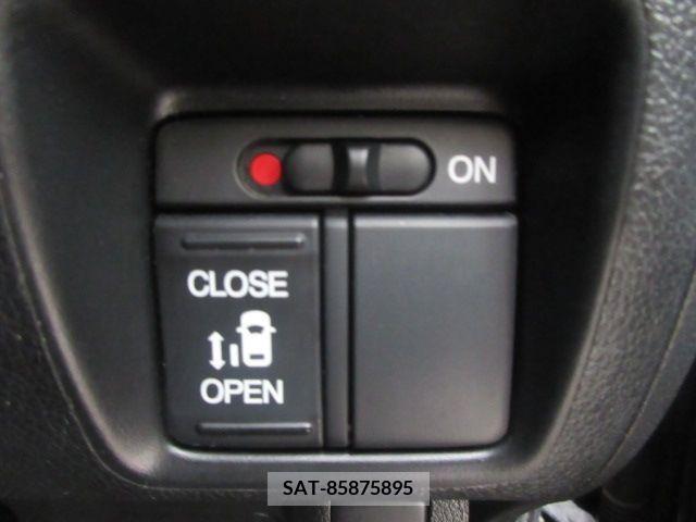 Honda N BOX CUSTOM 2015-03 279016-16