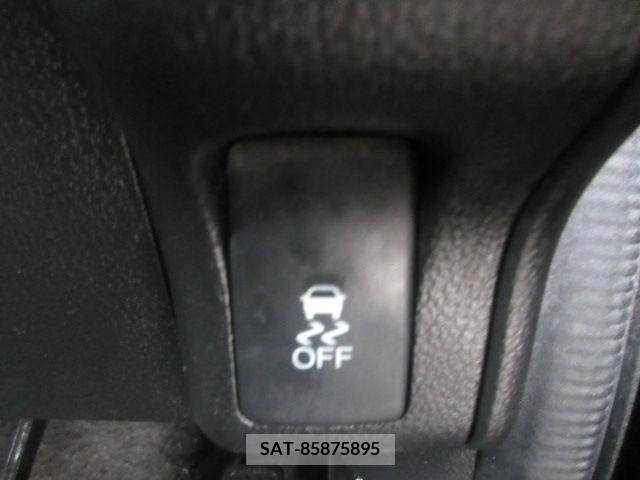 Honda N BOX CUSTOM 2015-03 279016-19