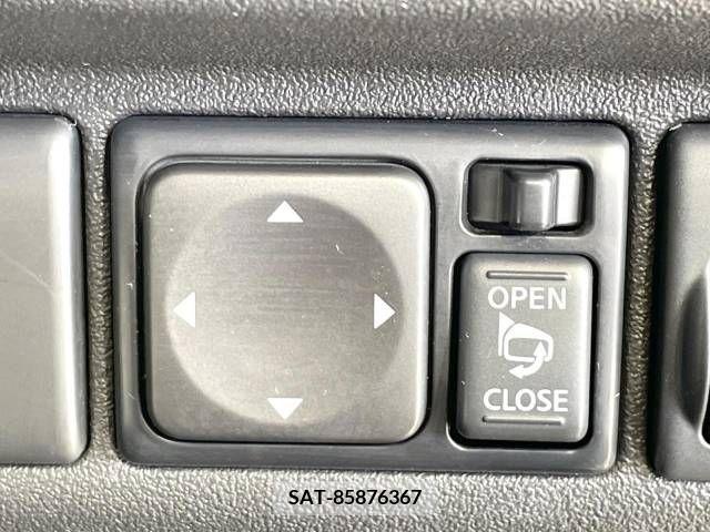Nissan MARCH 2021-07 349551-6
