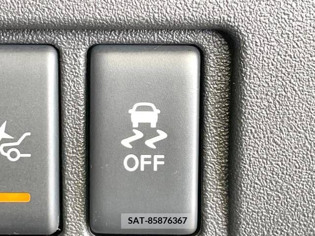 Nissan MARCH 2021-07 349551-5