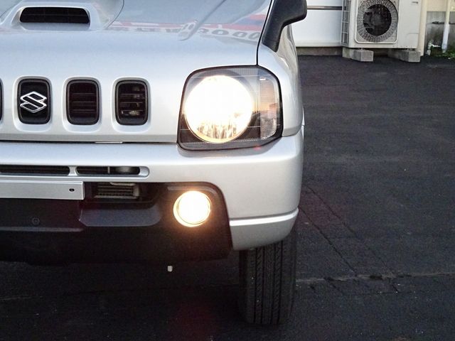 Suzuki JIMNY 1999-01 181782-11