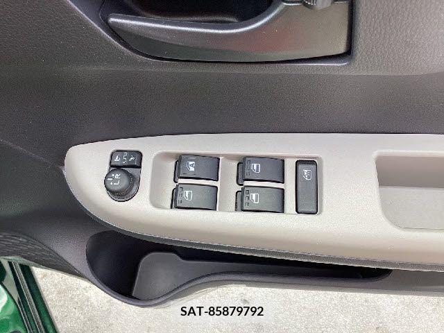 Toyota PASSO 2017-09 243082-17