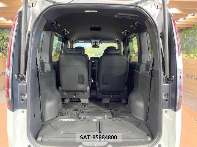 Honda e 2023-10 339038-12