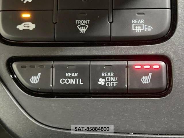 Honda e 2023-10 339038-7