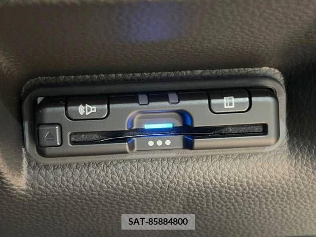 Honda e 2023-10 339038-5