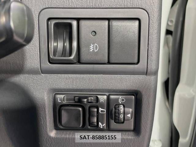 Suzuki JIMNY 2016-03 273537-7