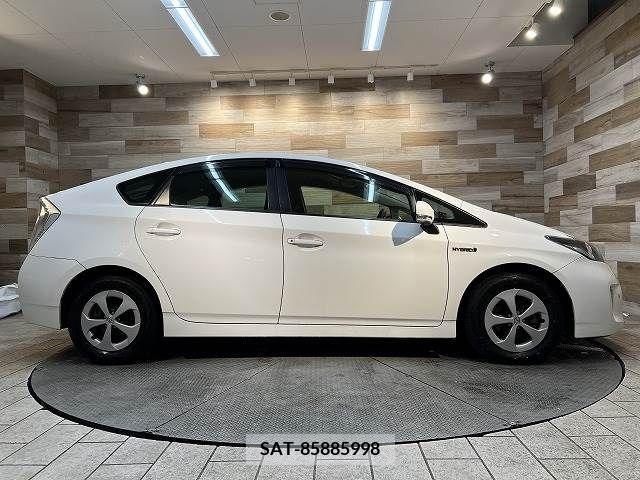 Toyota PRIUS 2012-02 209562-17