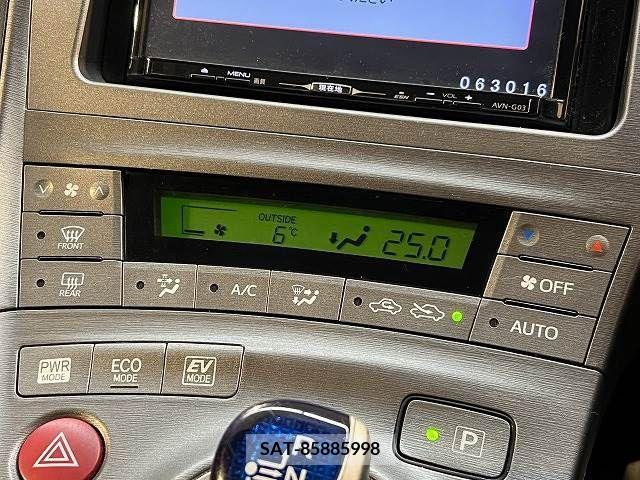 Toyota PRIUS 2012-02 209562-11
