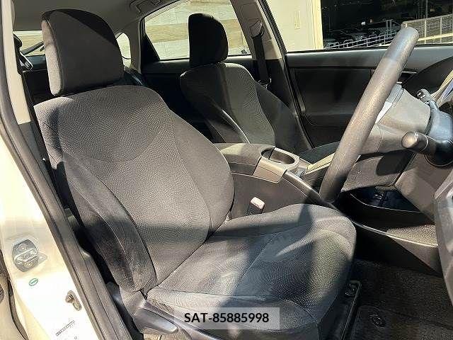 Toyota PRIUS 2012-02 209562-7