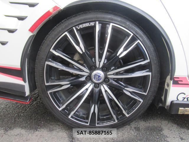 Toyota PRIUS 2013-09 281817-12