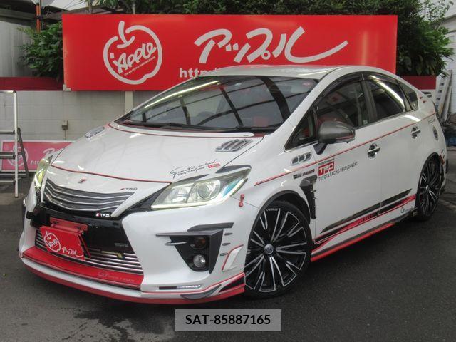 Toyota PRIUS 2013-09 281817-0