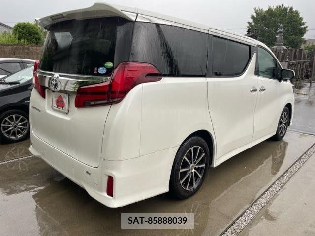 Toyota ALPHARD 2019-01 299470-2