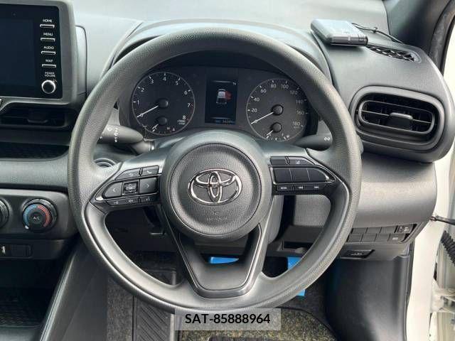 Toyota YARIS 2022-03 308767-11