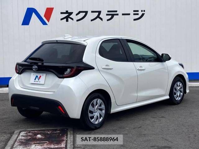 Toyota YARIS 2022-03 308767-17