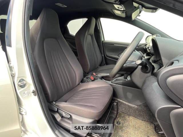 Toyota YARIS 2022-03 308767-8