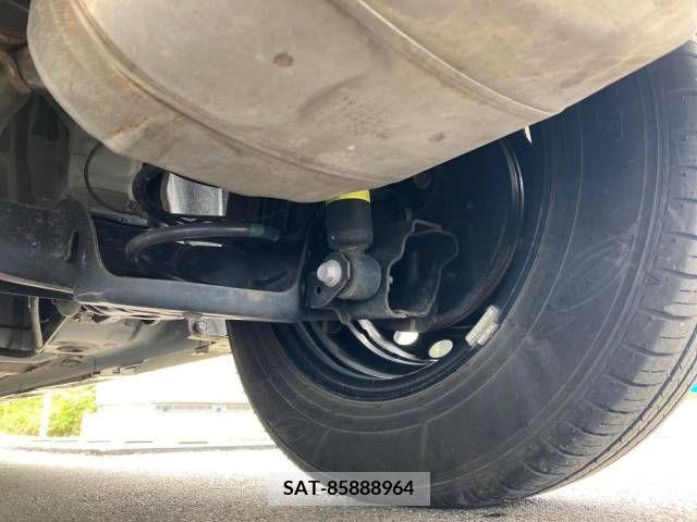 Toyota YARIS 2022-03 308767-19