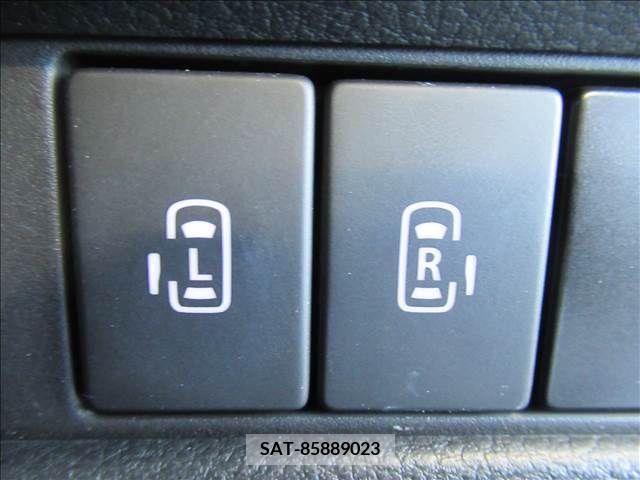 Suzuki SPACIA 2020-11 285748-9