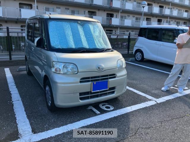 Daihatsu TANTO 2008-01 394527-0