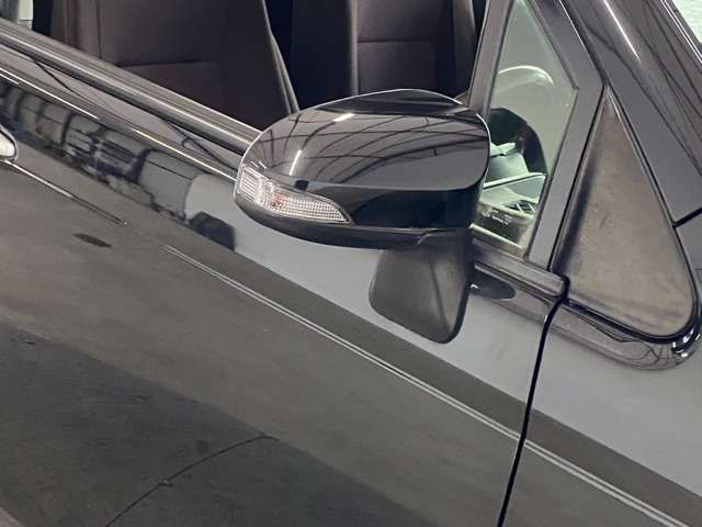 Toyota PORTE 2012-11 194637-17