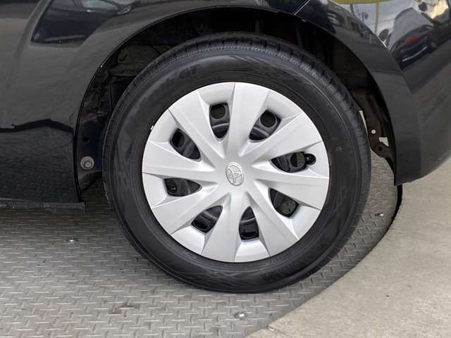 Toyota PORTE 2012-11 194637-13