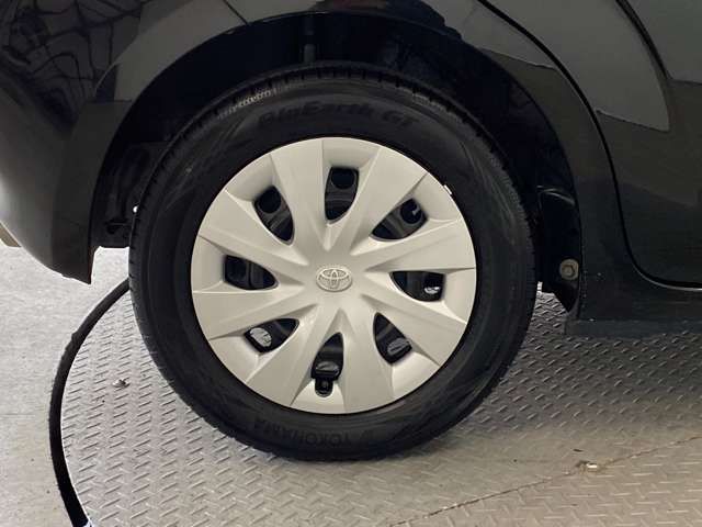 Toyota PORTE 2012-11 194637-16