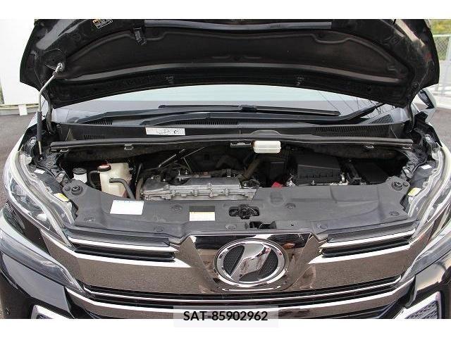 Toyota VELLFIRE 2015-12 207768-17