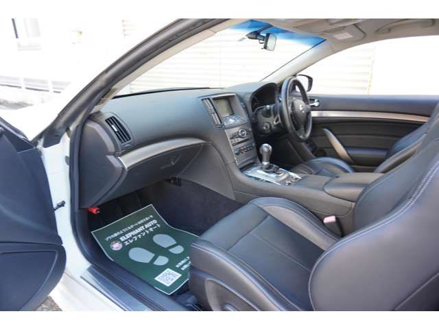 Nissan SKYLINE COUPE 2010-05 2181-18