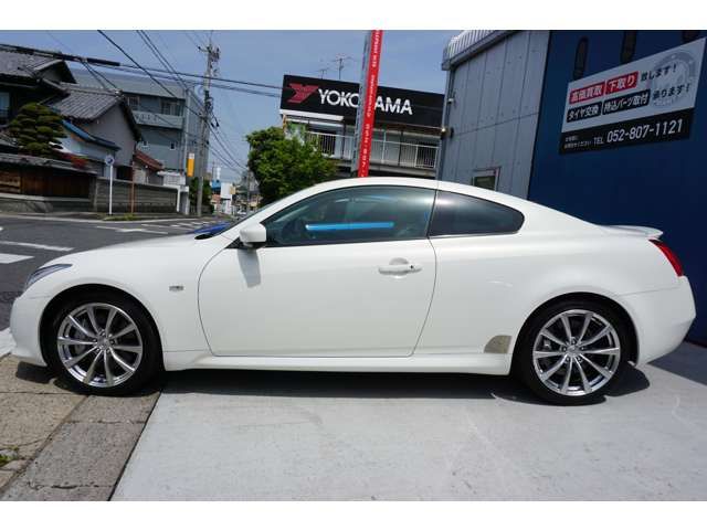 Nissan SKYLINE COUPE 2010-05 2181-14