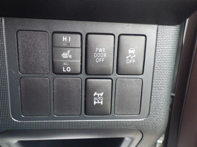 Toyota SPADE 2013-12 3811-9