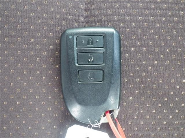 Toyota SPADE 2013-12 3811-12
