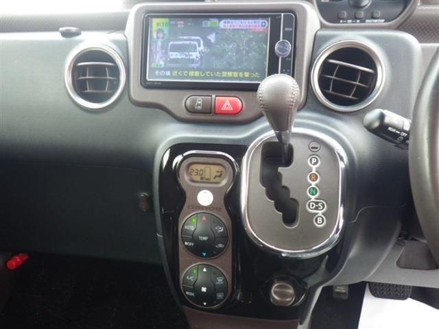 Toyota SPADE 2013-12 3811-4