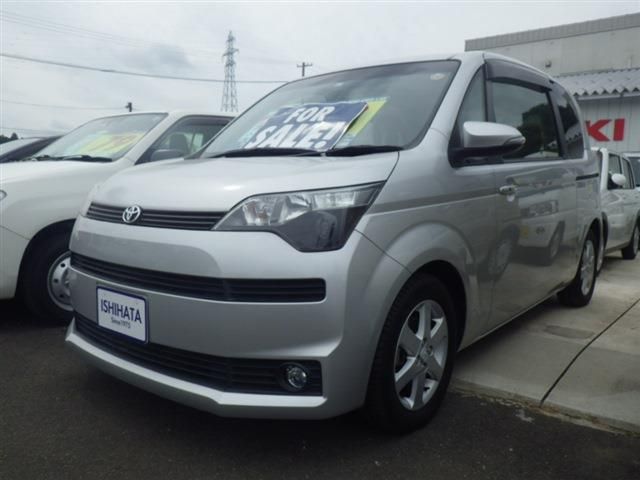 Toyota SPADE 2013-12 3811-0
