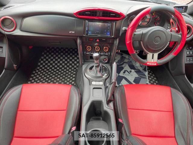 Toyota 86 2012-08 258594-1