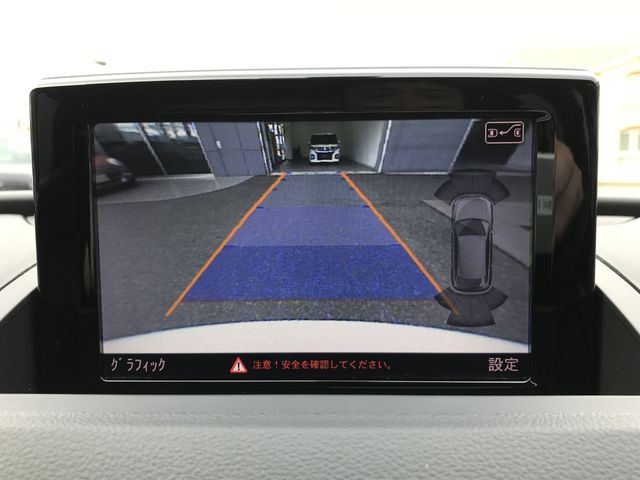 Audi Q3 2015-03 29272-20