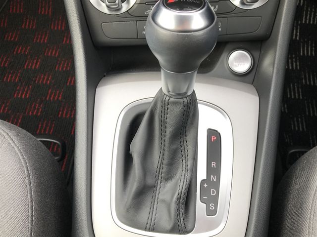 Audi Q3 2015-03 29272-23