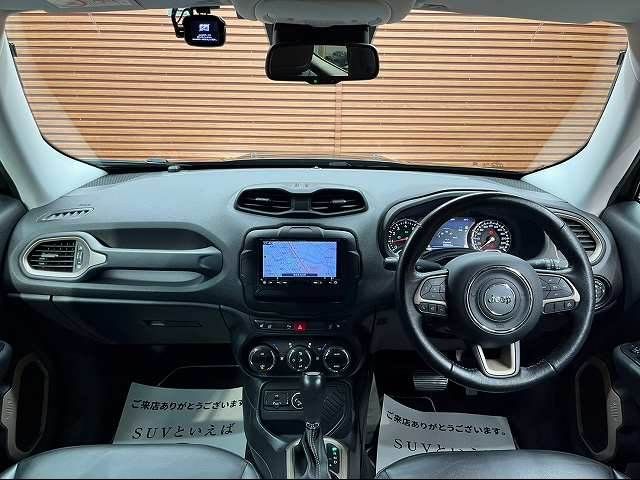 Jeep RENEGADE 2016-03 23631-1