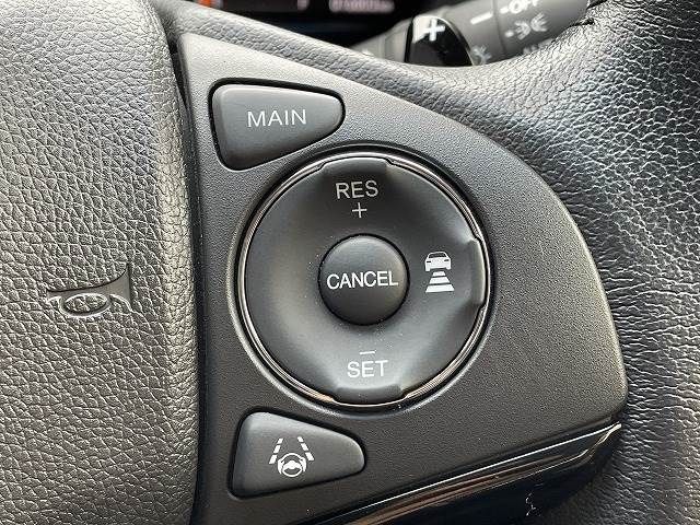 Honda VEZEL 2018-01 181077-3
