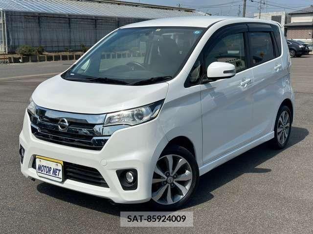 Nissan DAYZ 2013-12 266679-10